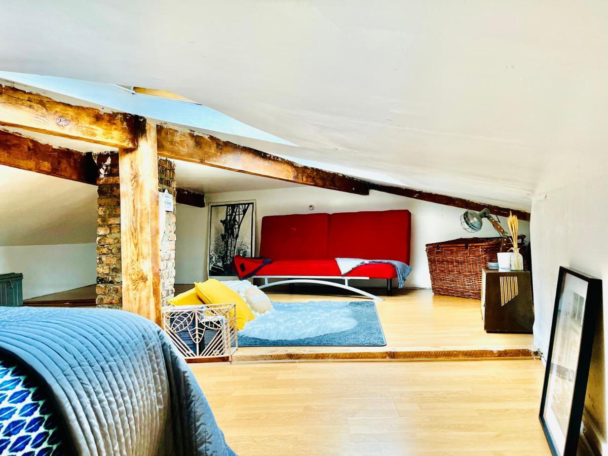 Apartment Direct Views Of Eiffel Tower & Sacre-Coeur From Mezzanine - 10 Mins To Paris Center Екстер'єр фото